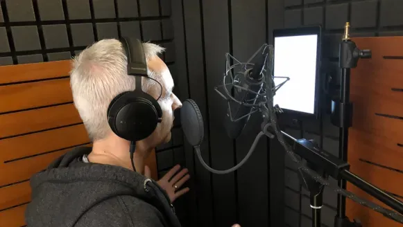 Germany - Voice Talent Oliver Schmitz