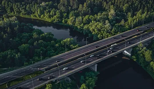 highway_networks with river and trees